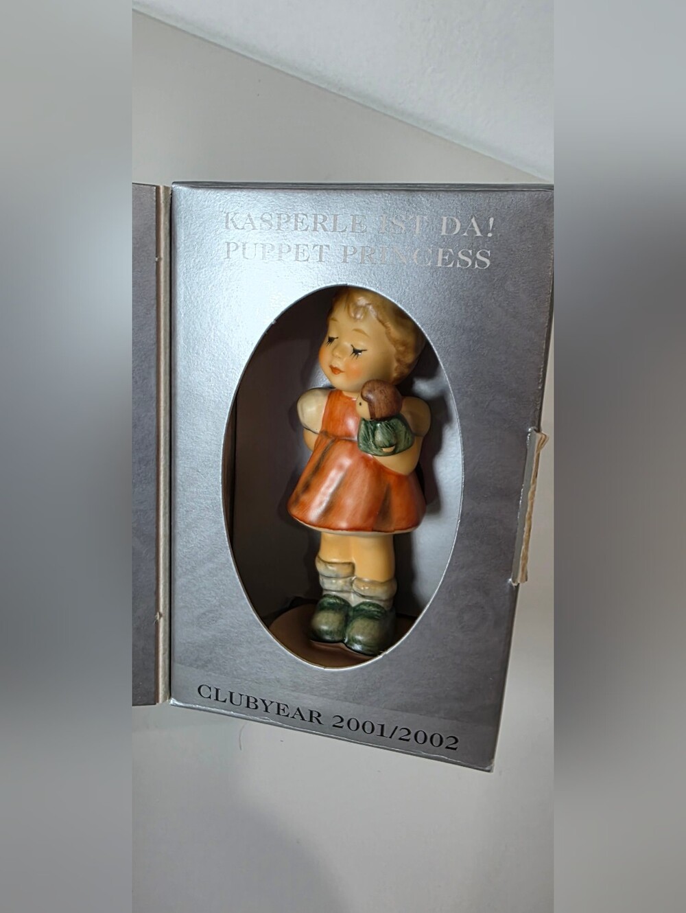 ⭐️ Vintage Hummel #2103/A Puppet Princess Retired 25th Anniversary
